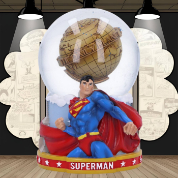 Superman Schneekugel – DC Daily Planet Snow Globe 18 cm | Nemesis Now 2025